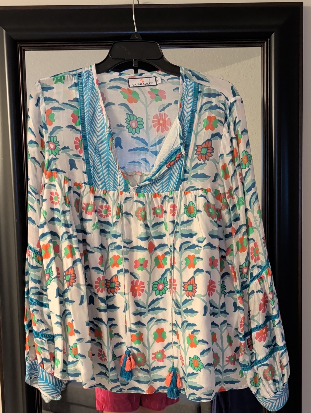 CK. Bradley White Floral  Lined Peasant Blouse with Teal Trim XL